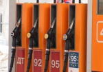 Подорожание бензина приостановится? Власти и нефтетрейдеры подписали меморандум