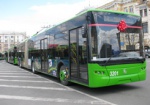 Покрасовались на площади и в путь. На маршруты Харькова вышли зеленые «евротроллейбусы»