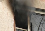 В 12-этажке на Салтовке горела квартира. Хозяина вывели спасатели