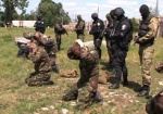Харьковские правоохранители «задержали» террористов. На стадионе «Гелиос» прошли учения