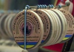 Деревянные марки с харьковскими зданиями и фонтанами. Чешские мастера делают необычные сувениры