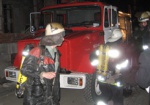 На автостоянке в Харькове горели 4 машины