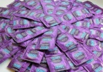 Украинцев могут на пару месяцев оставить без презервативов