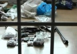 «Простой сельский парень» продал пистолеты и автомат из райотдела. Зачем оружие покупали сами же милиционеры?