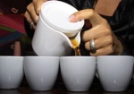 Как заварить чай по-европейски. Харьковские бармены тоже готовятся к Евро-2012