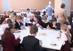 У 26 школьников подозревают пищевое отравление