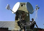 Азаров: Если не хватает на питание, разве будут покупать спутниковые антенны?