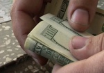 Яценюк: К лету положение с долларом станет критическим