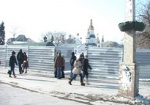 На площади Конституции приостановили реконструкцию из-за сильных холодов