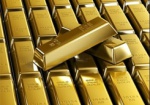 Украинцы стали покупать вдвое больше золота