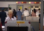 Проверка документов у гостей Евро-2012 в аэропорту займет меньше минуты