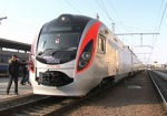 В понедельник по участку Полтава-Красноград впервые пройдет поезд Hyundai