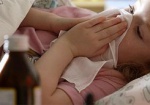 Треть больных коклюшем детей заразилась из-за отказа родителей от прививок