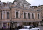 Фасад театра Шевченко отреставрируют