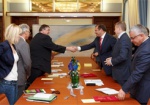 Добкин встретился с Президентом Парламентской ассамблеи НАТО