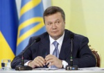 Янукович обсудит «закон о языках» с интеллигенцией