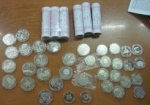 Россиянин пытался вывезти из Украины больше трех сотен юбилейных монет