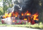 Возле плиточного завода сгорел трамвай