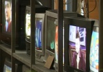 Предвыборную информацию больше половины украинцев получают из телевизора