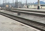 В Дергачевском районе девушка попала под поезд