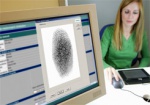 Парламентарии приняли закон о биометрических паспортах