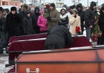 Четверых погибших во время взрыва на Московском проспекте похоронили