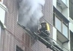 На Новых домах из горящей квартиры спасли 73-летнего мужчину