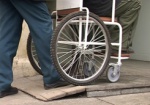 В Харькове планируют обучать людей, которые будут сопровождать колясочников