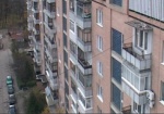 Возле многоэтажки на улице Кибальчича нашли тело 19-летней девушки