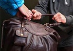 В Харькове мужчину осудили за кражу дамских сумочек
