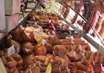 СМИ: В Украине делают колбасу из зараженного мяса