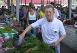 На харьковских рынках дешевеют овощи