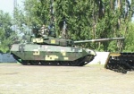 Первый пошел. «Малышевцы» продемонстрировали таиландцам танк, над которым работали пять лет