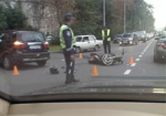 Харьковский мотоциклист и водитель авто не поделили перекресток