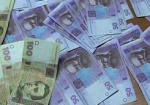 У харьковчанки украли 16 000 гривен в подъезде дома