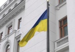 Азаров считает, что реформы тормозят украинские чиновники