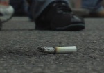 Борьба с вредной привычкой с помощью закона. Харьковчане продолжают курить в общественных местах