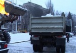 Харьковские улицы расчищают более 40 машин