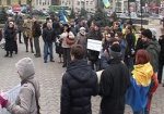 Молодежь выступила за мир. Харьковские студенты прошлись шествием по центру города