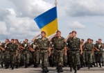 Яценюк: На военнослужащих в Крыму выделят 125 миллионов гривен