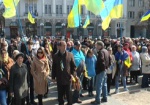 Харьков - это Украина. В выходные к памятнику Кобзарю вышли около тысячи харьковчан