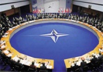 НАТО призывает к деэскалации конфликта в Украине