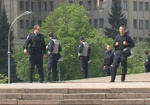 В Харькове памятник Ленину охраняют милиционеры