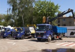 В Харькове закупили универсальные машины для вывоза мусора