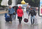 Около 9 тысяч крымчан переехали на материковую Украину
