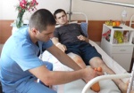 Врачи харьковского военного госпиталя помогают восстановиться раненным учасникам АТО