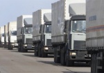 Украинским пограничникам не дают осмотреть содержимое грузовиков, возвращающихся в Россию