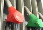 АМКУ оштрафовал две компании за сговор при продаже бензина
