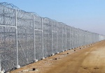 Министр соцполитики: Вынужденных переселенцев задействуют в строительстве «Стены»