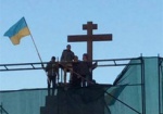На месте памятника Ленину снова хотят установить крест